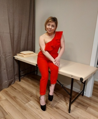 Живу в Москве и готова предложить тебе незабываемые моменты наслаждения. Мои услуги включают классический секс, оральный секс и массаж. Я особенно умею радовать своим французским минетом 💋💦. У меня огромное количество положительных отзывов, которые подтверждают мою профессиональность и ненасытность. Приходи ко мне, и ты познаешь настоящее удовольствие! В моем фотоальбоме ты найдешь мои соблазнительные фотографии, которые подтвердят мою привлекательность и опытность. Жду тебя в Москве, чтобы исполнить твои самые горячие фантазии! 😉🔥 341, 38 лет